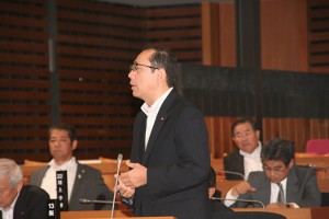 湯淺啓史の一般質問の様子2014/9/2